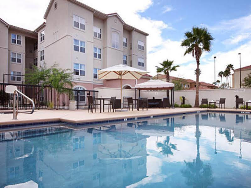Hotel By Marriott Williams Centre 3*